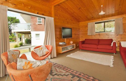 Pauanui Maison | Pretty in Pauanui - Pauanui Holiday Home