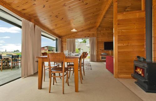 Pauanui Maison | Pretty in Pauanui - Pauanui Holiday Home