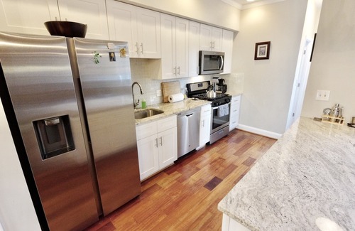 Petworth Maison | Pretty in Petworth-Walkable to Metro & Restaurants