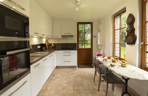 Les Bottereaux Maison | Joli cottage normand avec piscine couverte et chaufée, sauna et spa