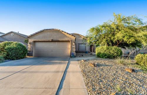 Suncliff Maison | Pretty Peoria Place