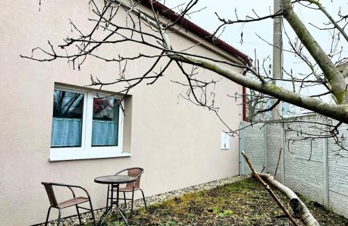Neratovice Appartement | Pretty private Apartment U LABE, self-service check-in 24 l 7