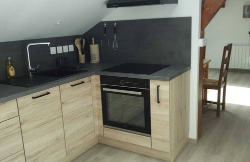 Coyriere Appartement | Joli Studio Privé en Pleine Nature montagneuse. Animaux de Compagnie Acceptés