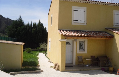 Les Mees Maison | Jolie villa récente 6pers trés belle vue entre Lubéron et Gorges du verdon
