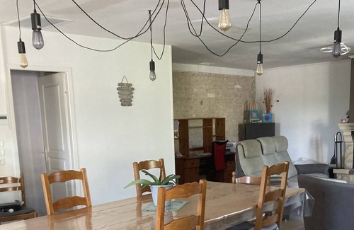 Sud Charente Maison | Jolie maison en pierre de 160 m2 au calme