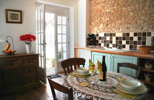 Champagne-le-Sec Cottage | JOLI GITE STUDIO POUR DEUX PERSONNES