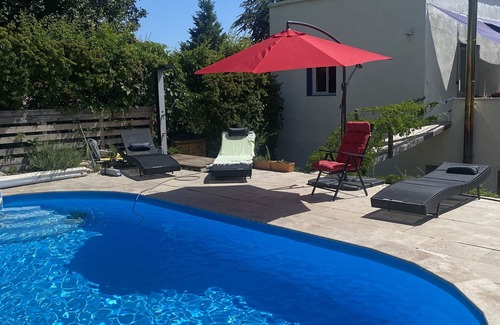 Oullins Maison | Jolie villa dans la nature avec piscine privée à 2 pas de Lyon