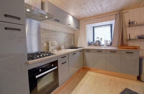Vielle-Aure Maison | Jolie grange de village décorée avec goût