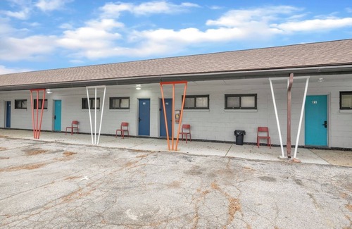 Riverview Appartement | Cozy Stay in Brownstown w/ Wi-Fi and Streaming TV