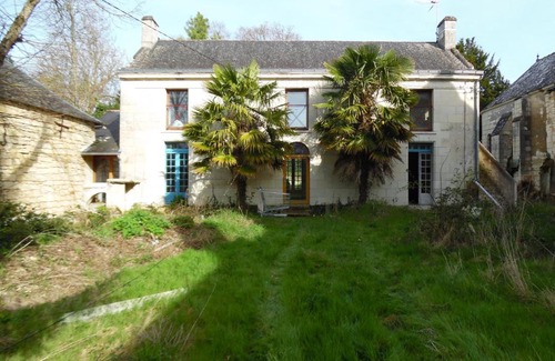 Courchamps Appartement | prieure le compostelle gite la renaissance