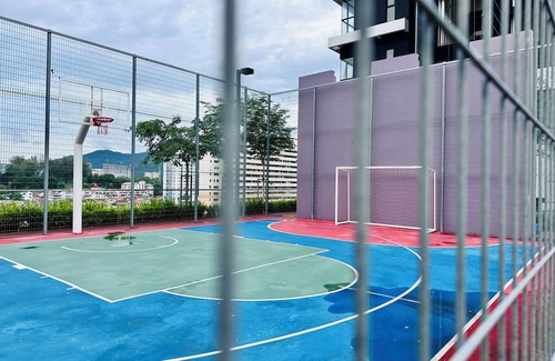 George Town Maison | Prime and Luxury 3-bedrooms near to the town with Netflix