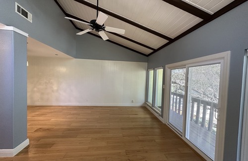 Barton Hills Copropriété | Prime Austin Condo - Ideal Living