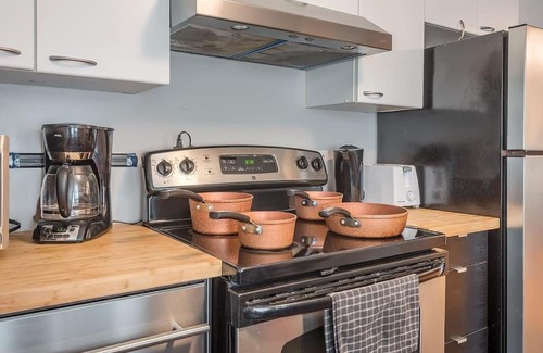 Gay Village Appartement | PRIME LOCATION - BEST Apartment In Downtown MTL