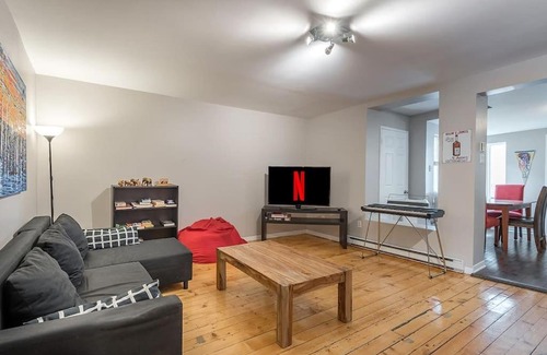 Gay Village Appartement | PRIME LOCATION - BEST Apartment In Downtown MTL