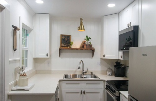 Old Town Maison | Prime Location! Charming Cottage, Fenced Yard & Close to Downtown & FSU