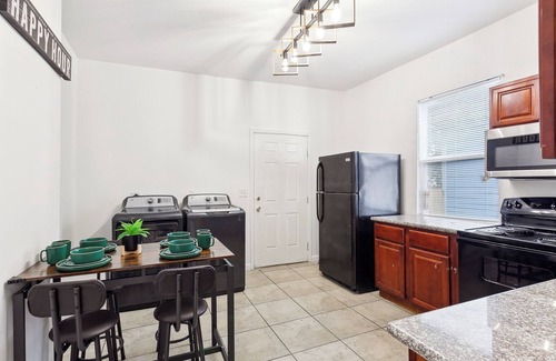 Saint Claude Maison | Prime Location NOLA Home! Just 10 Mins or Less from All Major Attractions!