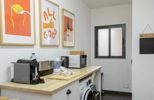 Olhao Appartement | Prime Location, Pool, Free Parking