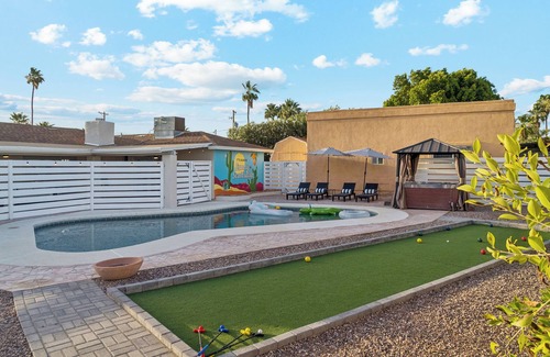 Sherwood Towne Appartement | Prime Location | Shared Pool | Hot Tub | Games