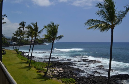 Historic Kailua Village Copropriété | Condo de vacances Prime Oceanfront Kona Reef - Bâtiment D