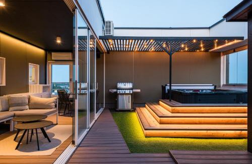 Pori Appartement | Prime Penthouse Central - jacuzzi and sauna