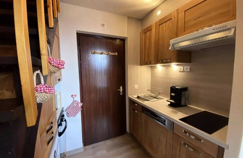 Beaufort Appartement | Primevere-Argentine Residence - Duplex - 6 people. maximum, ideal 5 pers. tastefully renovated