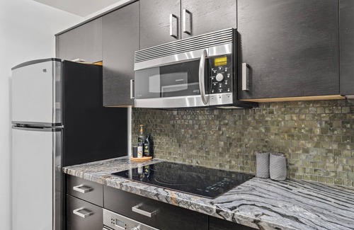 South Scottsdale Appartement | Primo Scottsdale Location w Heated Pool