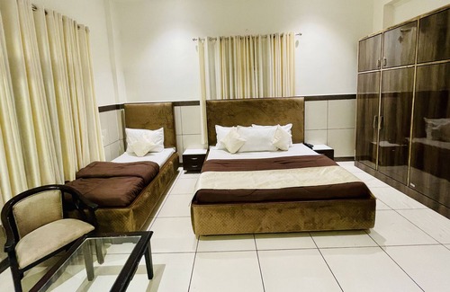 Murthal Hôtel | Primrose Regency