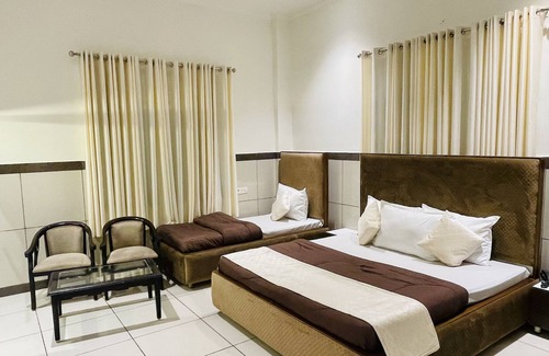 Murthal Hôtel | Primrose Regency