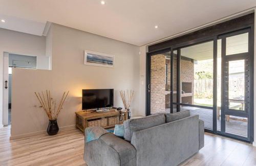 Pringle Bay Appartement | Pringle Bay getaway - 2 bedroom garden apartment