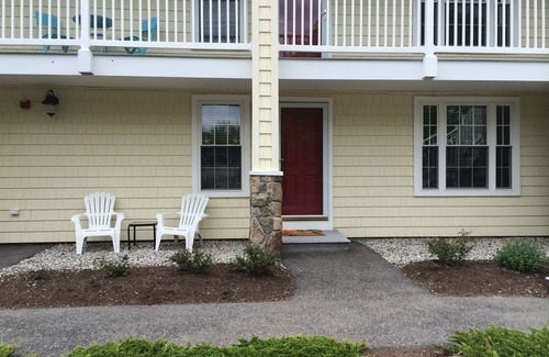 Kennebunkport Copropriété | Condo immaculé près de Goose Rocks Beach avec piscines intérieure / extérieure