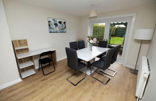 East Kilbride Maison | Pristine 3 bedroom house