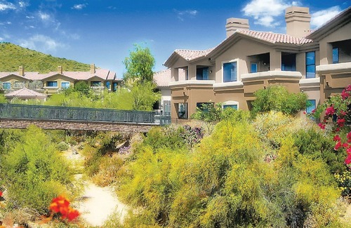 Ahwatukee Foothills Station Balnéaire | Une beauté immaculée et une multitude d'activités en plein air!