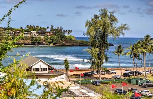 Nawiliwili Appartement | Pristine Lihue Condo with Balcony Walk to Beach!