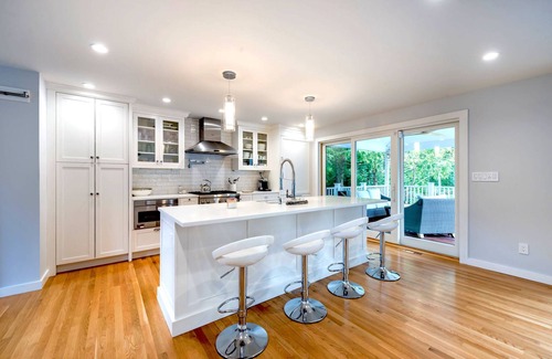 Quogue Maison | Pristine Quogue village home