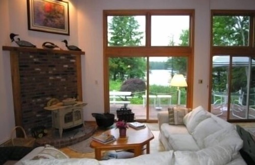 Alton Bay Maison | Quai privé PRISTINE SUNSET LAKE-200 'FRONTAGE