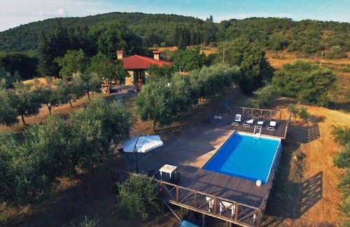Civitella in Val di Chiana Villa | Maison de vacances privée avec piscine privée, WIFI, bain à remous, TV, près de Arezzo