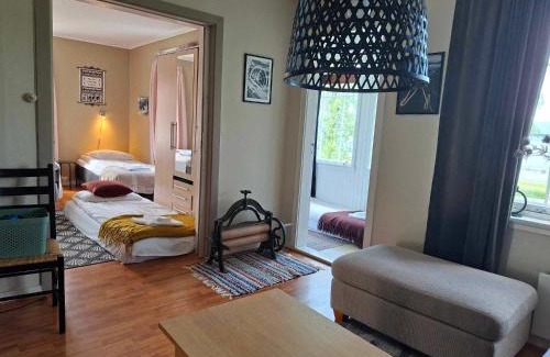 Narvik Appartement | Privat leilighet på gård med badstue og nordlys