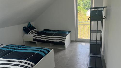 Waldstetten Appartement | Privat Oasis, 10 min von Legoland