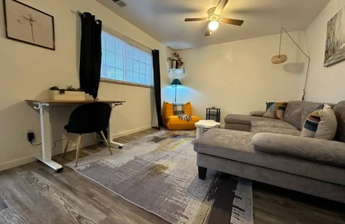 Olde Towne East Maison | Private 1 bed/1bath by Downtown Columbus, Arenas, & Hospitals