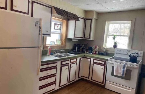 Plainwell Appartement | Private 1 bedroom apartment with private deck and sauna close to ski resorts