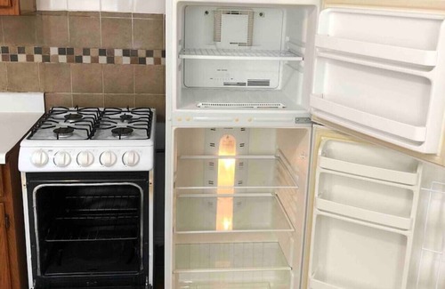 Perth Amboy Appartement | Private 2 bedroom and 1 bathroom house in a quiet area and convenient to NYC bus/train