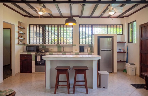Ojochal Maison | Private 2 bedroom home close to the beach