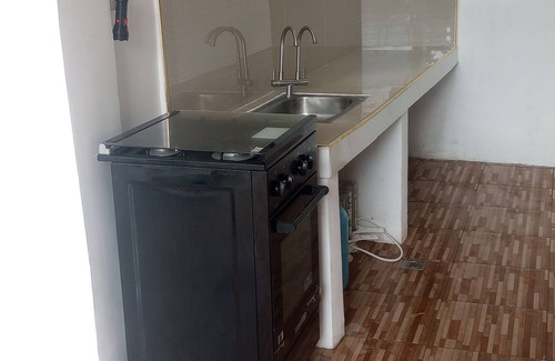 Limay Maison | Private 2-Br/3 Bath home in Limay with AC, Wi-Fi, Washer & Dryer, & Free Parking