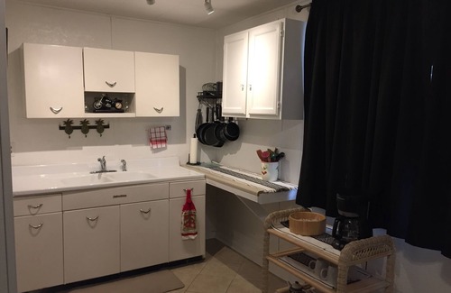 DeLand Maison | La Suite UpTown - une spacieuse, joliment aménagée 3 chambres 2 salles de bain près de Stetson