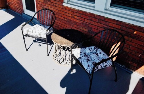 Brighton Heights Appartement | Private 3 bdrm Apt. Spacious, Clean and Convenient