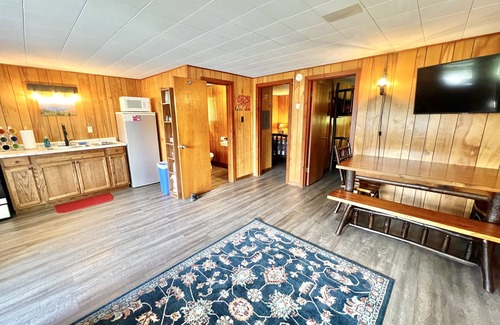 Indian Lake Cabine | Private Adirondack Cabin