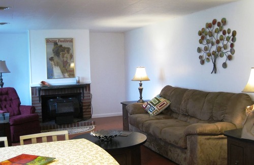 Trumansburg Maison | Maison privée et confortable de 3 chambres
