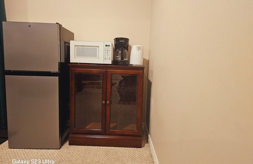 Cole Harbour Maison | Private and cozy basement suite in a quiet cul de sac