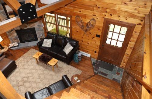 Nisbet Maison | Private and Cozy Cabin Close to Williamsport, PA