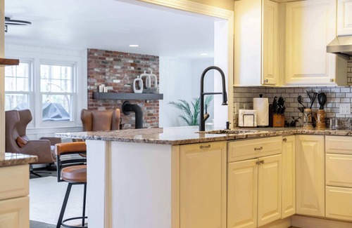 Wayland Maison | Private and Peaceful 4BD Home
